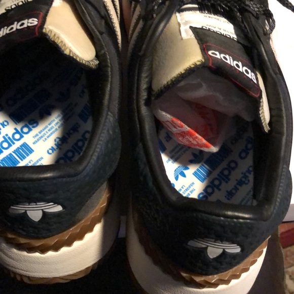 Men’s - Picture 4 of 6